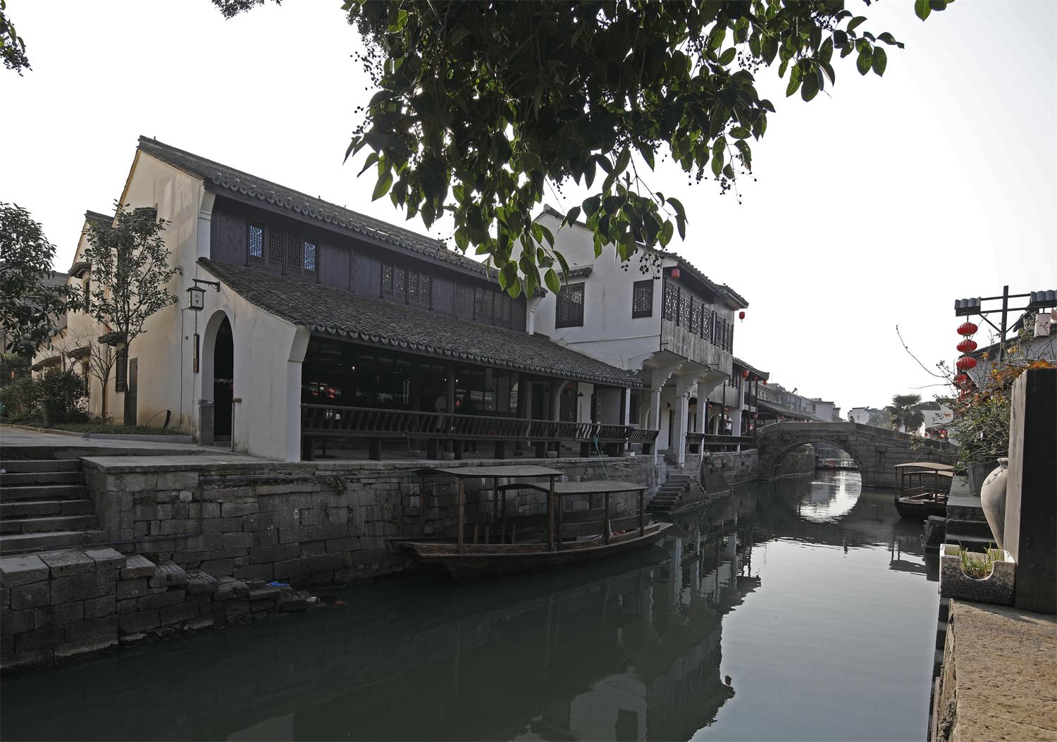 新市鎮(zhèn)覺(jué)海寺路民宿